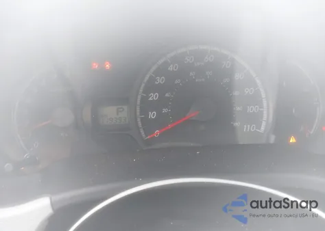 2014 Toyota Sienna Le V6 8 Passenger z USA, uszkodzony, nr VIN 5TDKK3DC4ES477253